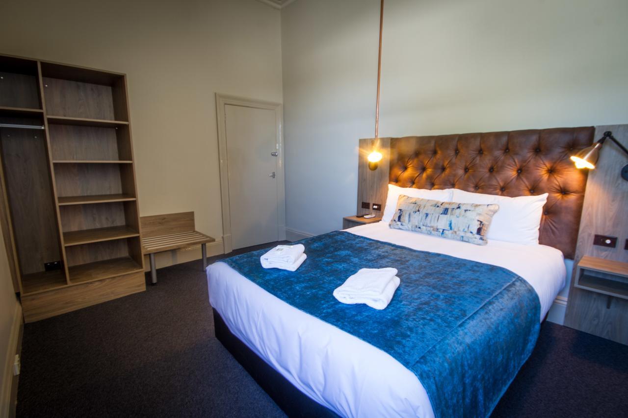 Pretoria Hotel マナム エクステリア 写真